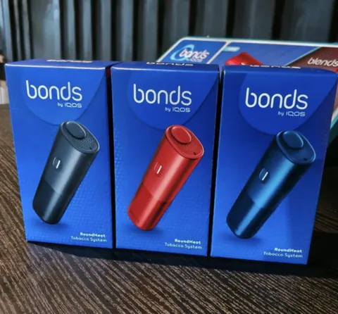 IQOS BONDS 主機